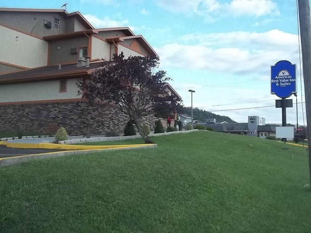 Super 8 By Wyndham Bedford Ξενοδοχείο Εξωτερικό φωτογραφία